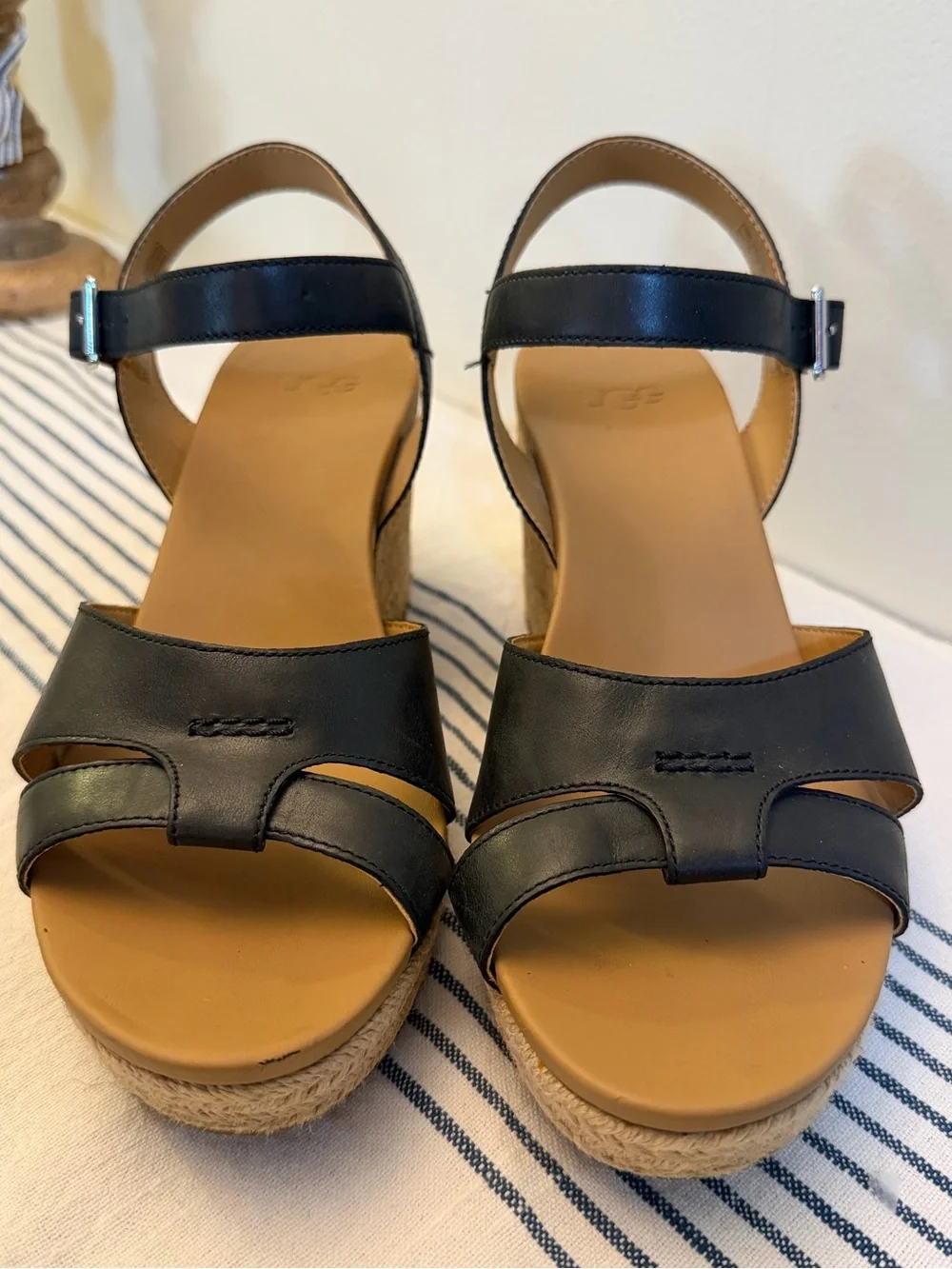 UGG Women’s 7.5 Black Leather Espadrille Cork Wedge Sandals